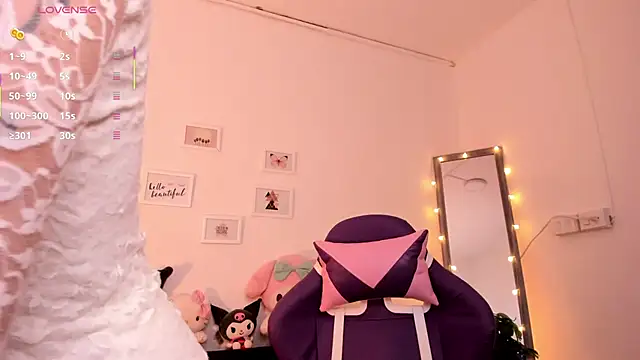 Snapshot of Jazmintorress chatting on 09/30/25, 01:05 Jazmintorress online show from 09/30/25, 01:05