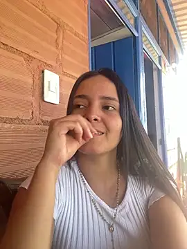 Mia jhoonson online show from 05/14/26, 02:57