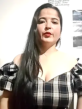 Ainaraazul online show from 12/03/25, 11:03