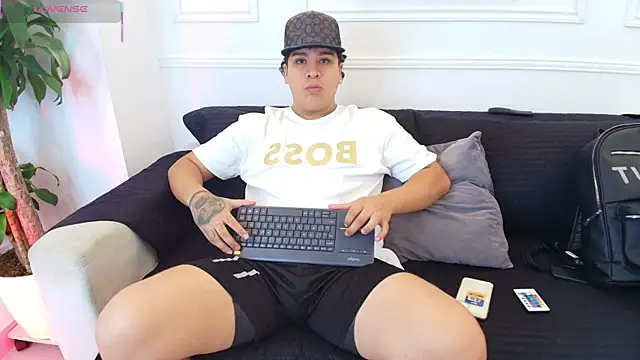 Naim Bennetsex online show from 10/02/25, 06:37