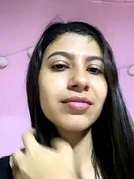 Snapshot of Lenapink19 chatting on 09/29/25, 10:58 Lenapink19 online show from 09/29/25, 10:58