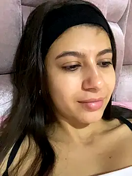 Snapshot of Lenapink19 chatting on 10/01/25, 07:42 Lenapink19 online show from 10/01/25, 07:42