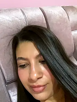 Snapshot of Lenapink19 chatting on 10/02/25, 05:53 Lenapink19 online show from 10/02/25, 05:53