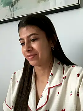 Snapshot of Lenapink19 chatting on 10/09/25, 04:05 Lenapink19 online show from 10/09/25, 04:05