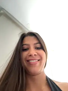 Snapshot of Lenapink19 chatting on 10/12/25, 04:50 Lenapink19 online show from 10/12/25, 04:50