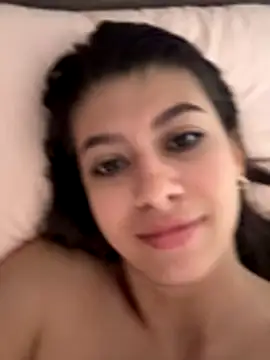 Snapshot of Lenapink19 chatting on 10/23/25, 02:27 Lenapink19 online show from 10/23/25, 02:27