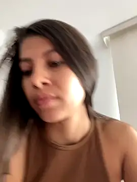 Snapshot of Lenapink19 chatting on 11/02/25, 07:05 Lenapink19 online show from 11/02/25, 07:05