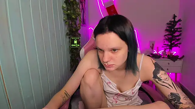 Snapshot of Elieiza_xo chatting on 01/11/26, 09:25 Elieiza xo online show from 01/11/26, 09:25
