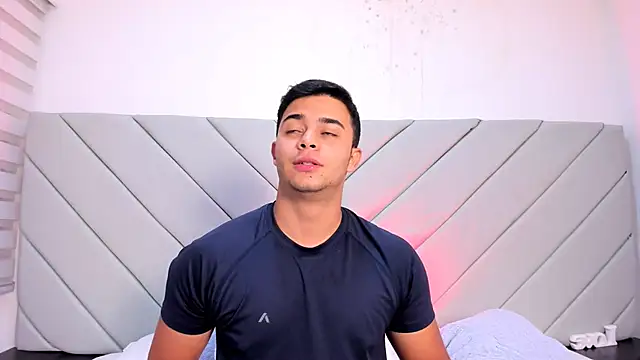 Snapshot of jayd_muscle chatting on 10/10/25, 03:38 jayd muscle online show from 10/10/25, 03:38