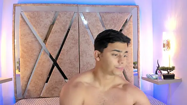 jayd muscle online show from 11/29/25, 03:31