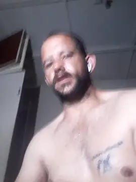 Lekewarmele online show from 10/15/25, 10:21