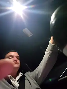 cumitted online show from 11/11/25, 04:12