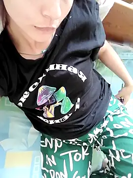 Snapshot of Jenevaonlovex chatting on 09/18/25, 10:50 Jenevaonlovex online show from 09/18/25, 10:50