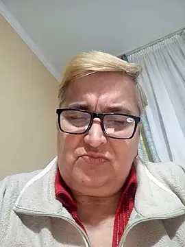 Sonya51561 online show from 10/31/25, 04:41