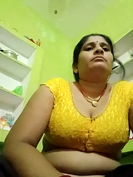 Hot-piuy online show from 09/11/25, 08:25