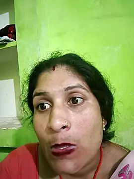 Hot-piuy online show from 09/12/25, 10:59