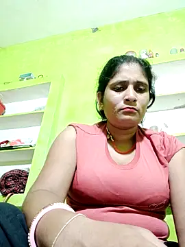 Hot-piuy online show from 09/18/25, 09:28