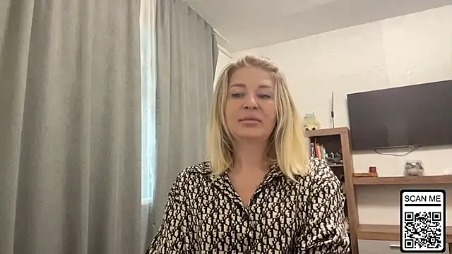 Blondie xoxoxo online show from 10/03/25, 07:38