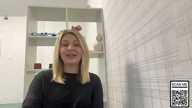 Blondie xoxoxo online show from 02/16/26, 08:54