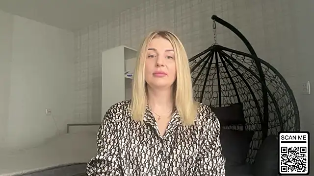 Blondie xoxoxo online show from 03/25/26, 11:05