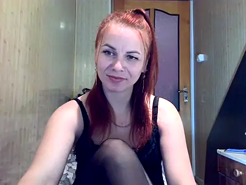 Kisa26311 online show from 10/25/25, 09:06