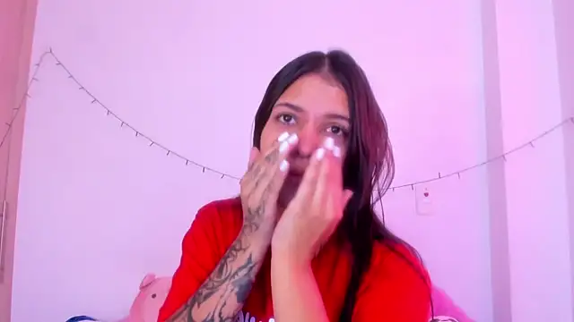 Snapshot of Abby_roussee chatting on 10/09/25, 01:20 Abby roussee online show from 10/09/25, 01:20