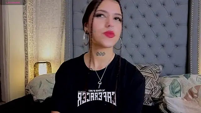 Snapshot of Abby_roussee chatting on 11/14/25, 04:55 Abby roussee online show from 11/14/25, 04:55