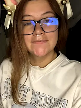 Blair Bunnyy online show from 10/20/25, 05:30