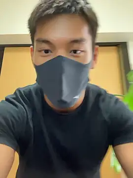 masucle216 online show from 09/29/25, 04:06