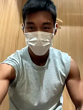 masucle216 online show from 11/16/25, 02:33