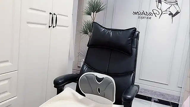 Ianxuan online show from 10/03/25, 12:51