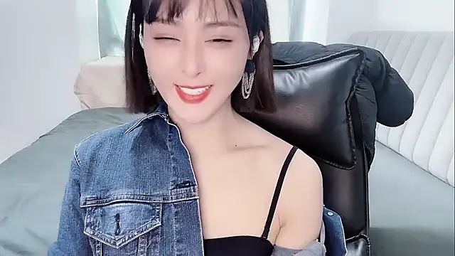 Ianxuan online show from 11/26/25, 04:57