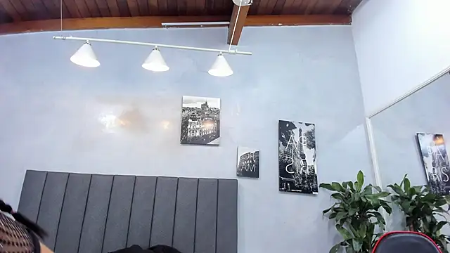 violet and myers online show from 09/26/25, 11:36