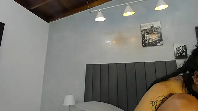 violet and myers online show from 09/26/25, 11:42