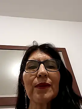 swity foster online show from 11/25/25, 08:47