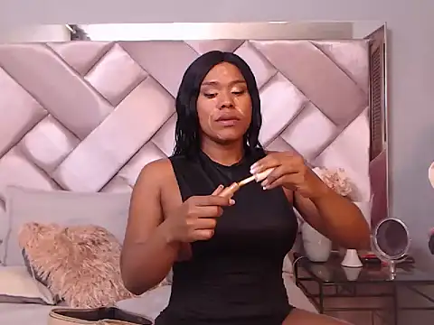 Ashleyroberst online show from 10/20/25, 08:48