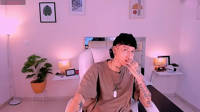 Luci Rose online show from 09/27/25, 02:27