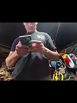 twistafatpipe online show from 10/20/25, 11:27