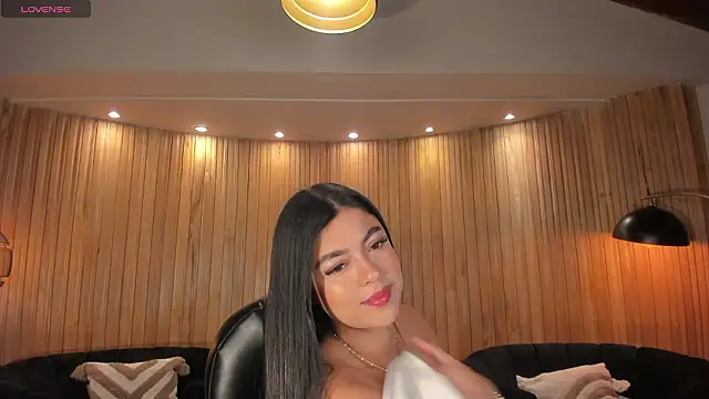 Snapshot of NataliaGaret chatting on 01/19/26, 04:49 NataliaGaret online show from 01/19/26, 04:49