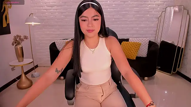 Snapshot of NataliaGaret chatting on 02/05/26, 01:54 NataliaGaret online show from 02/05/26, 01:54