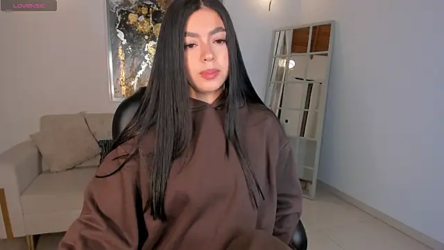 Snapshot of NataliaGaret chatting on 02/24/26, 02:31 NataliaGaret online show from 02/24/26, 02:31