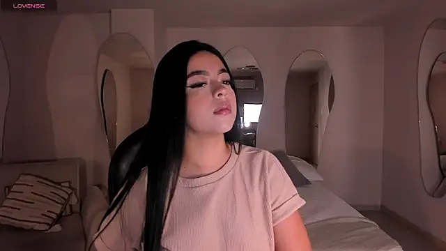 NataliaGaret online show from 05/10/26, 11:37