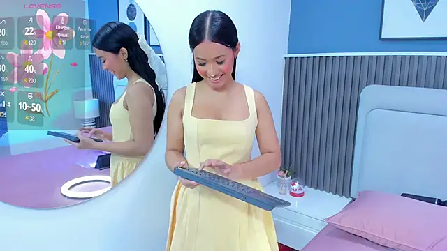 lily  star online show from 12/01/25, 03:22