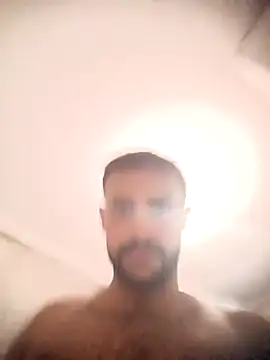 Snapshot of Muratcan33 chatting on 09/29/25, 10:14 Muratcan33 online show from 09/29/25, 10:14