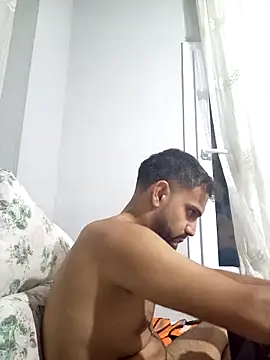 Snapshot of Muratcan33 chatting on 10/02/25, 12:06 Muratcan33 online show from 10/02/25, 12:06