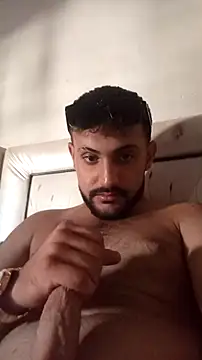 Snapshot of Muratcan33 chatting on 10/16/25, 01:56 Muratcan33 online show from 10/16/25, 01:56