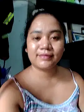EATALLUCANPUSSYPINAY online show from 10/28/25, 03:10