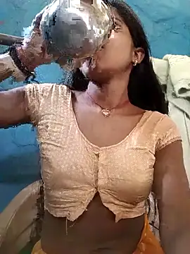 Harini Gautam online show from 10/15/25, 03:06