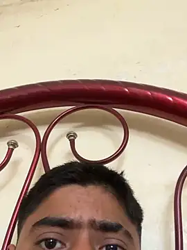 Snapshot of NonunionSilence chatting on 09/29/25, 07:19 NonunionSilence online show from 09/29/25, 07:19