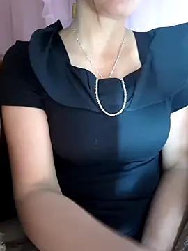 Snapshot of Nana-bar chatting on 11/28/25, 03:47 Nana-bar online show from 11/28/25, 03:47